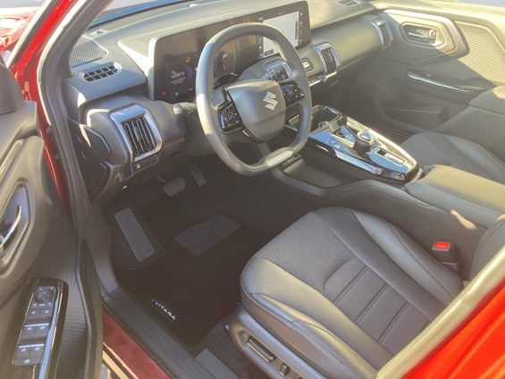 Vehicle image 6 Vehicle image 6