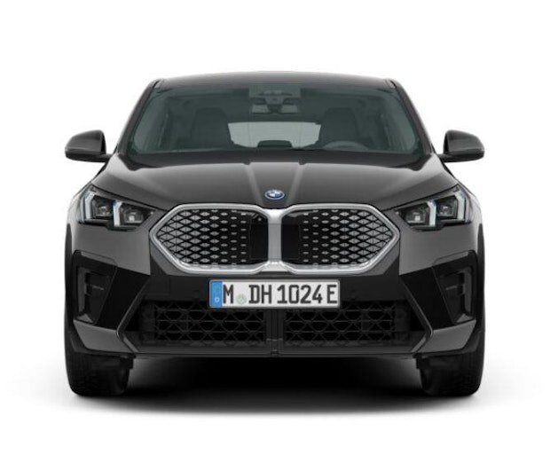 Vehicle image BMW iX2