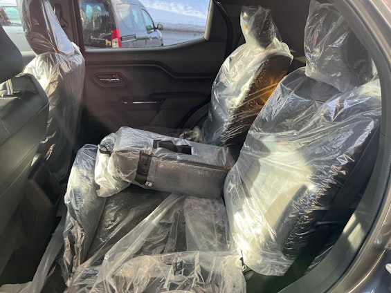 Vehicle image 5 Vehicle image 5