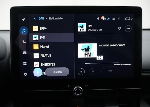 Vehicle image 15 Vehicle image 15