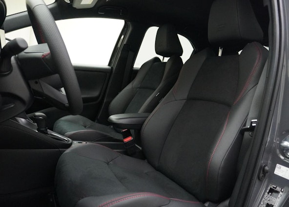 Vehicle image 6 Vehicle image 6