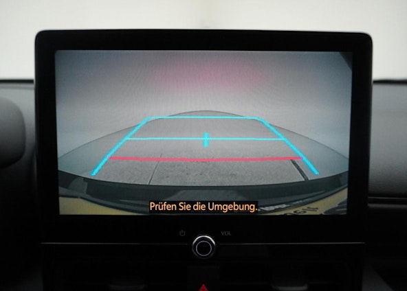 Vehicle image 16 Vehicle image 16