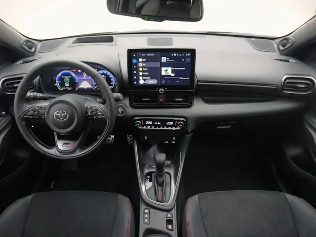 Toyota Yaris 1.5 VVT-i HSD GR Sport