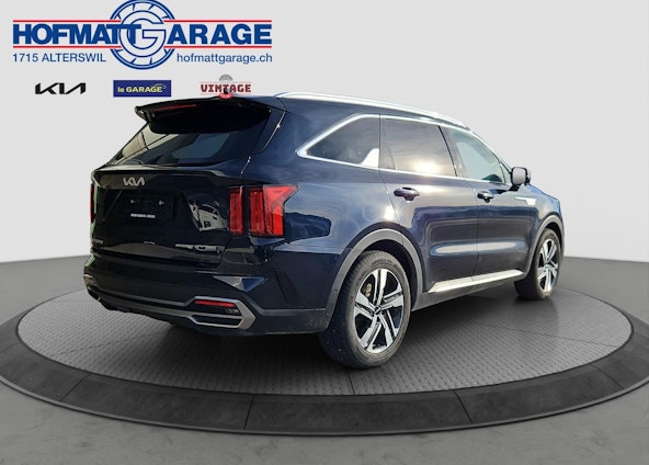 Vehicle image 2 Vehicle image 2