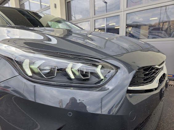 Vehicle image 3 Vehicle image 3