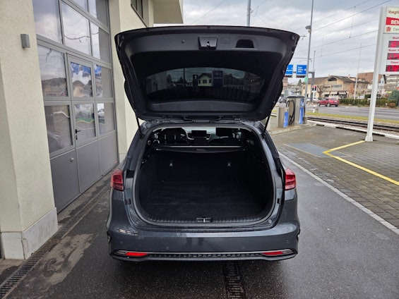 Vehicle image 12 Vehicle image 12