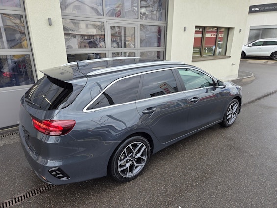 Vehicle image 9 Vehicle image 9