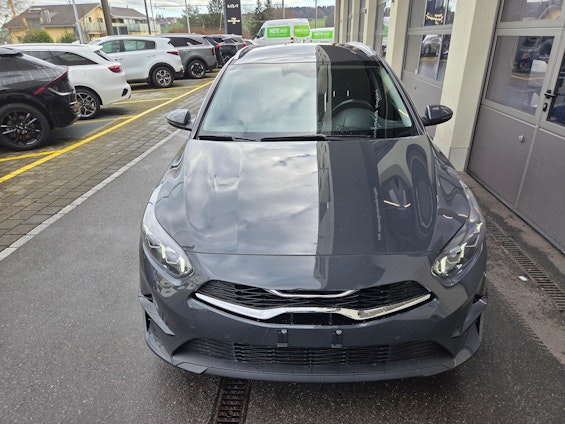 Vehicle image 2 Vehicle image 2