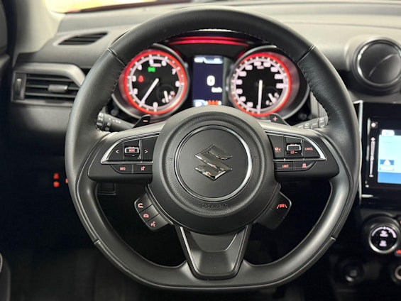 Vehicle image 13 Vehicle image 13