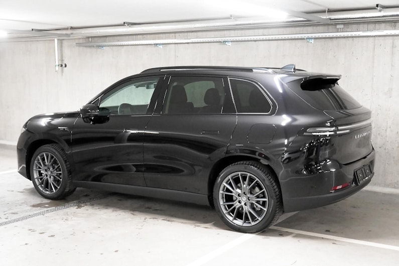 Vehicle image LEAPMOTOR C10