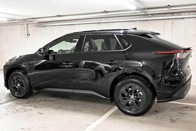 Toyota bZ4X Premium AWD
