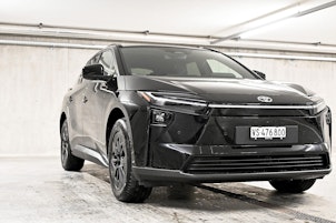 Vehicle image TOYOTA bZ4X Premium AWD