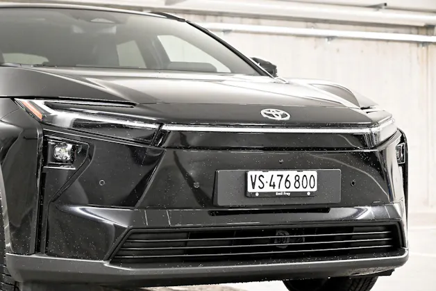 Toyota bZ4X Premium AWD