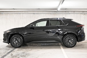 Vehicle image TOYOTA bZ4X Premium AWD