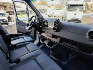 Mercedes-Benz Sprinter 319 CDI KA S 4x2