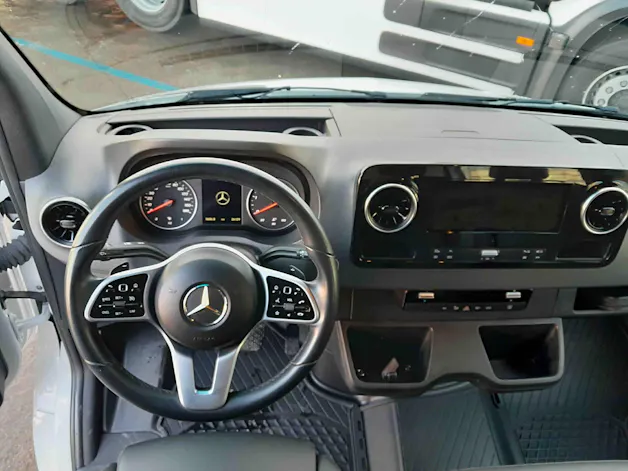Mercedes-Benz Sprinter 319 CDI KA S 4x2
