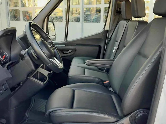 Mercedes-Benz Sprinter 319 CDI KA S 4x2