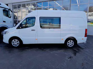 Mercedes-Benz Sprinter 319 CDI KA S 4x2