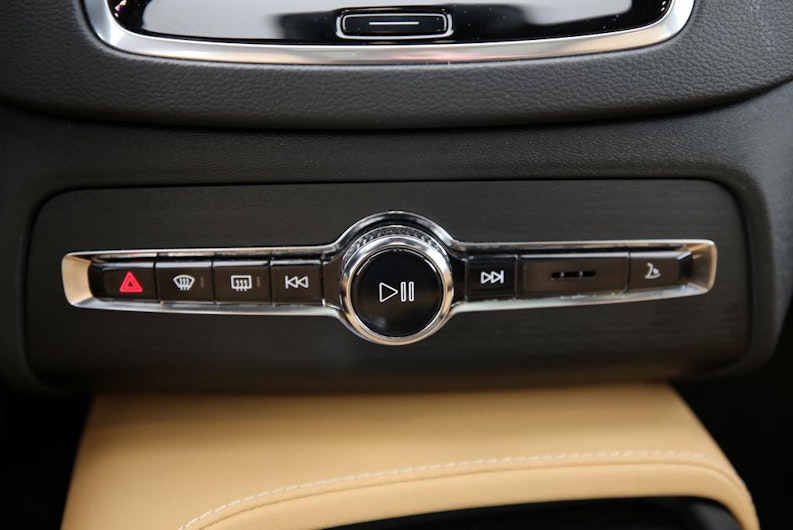 Vehicle image VOLVO XC90