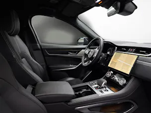 Jaguar F-Pace 2.0 P400e R-Dynamic SE AWD