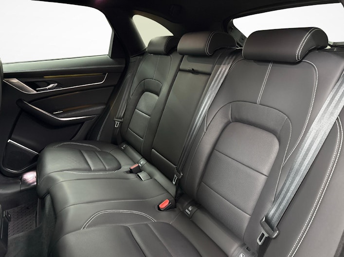 image du véhicule JAGUAR F-PACE