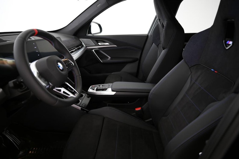 Vehicle image BMW X1