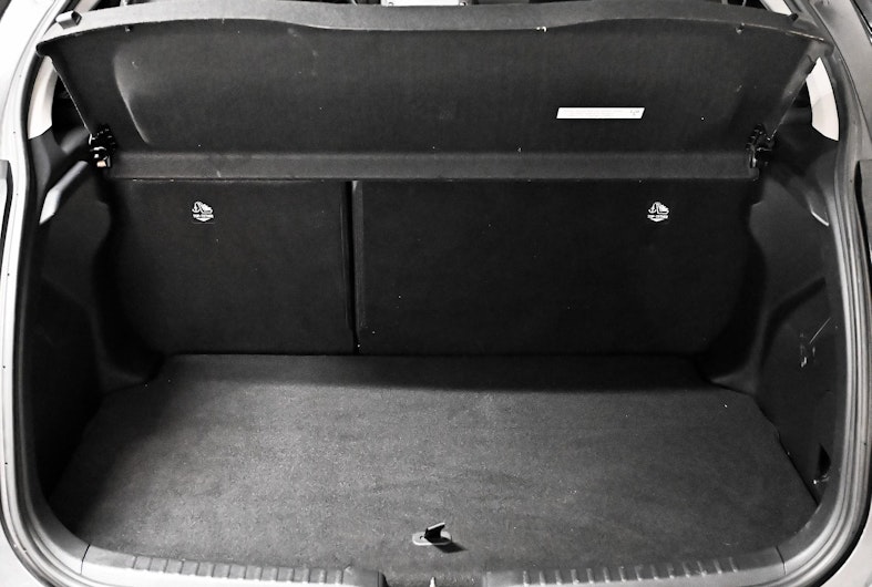 Vehicle image TOYOTA YARIS