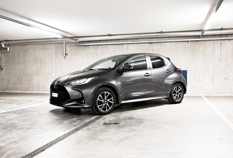 Vehicle image TOYOTA YARIS