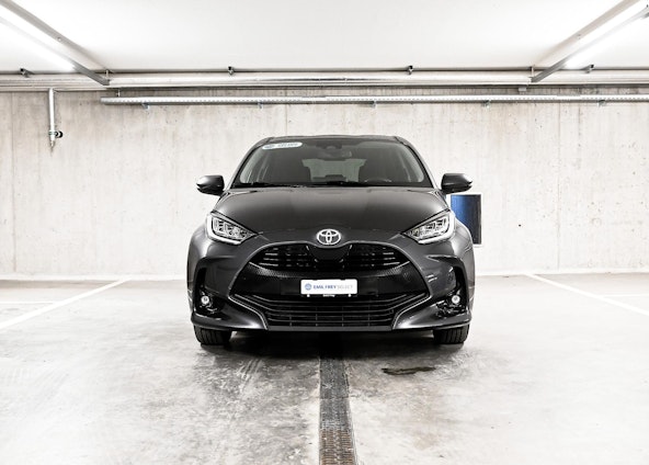 Vehicle image 14 Vehicle image 14