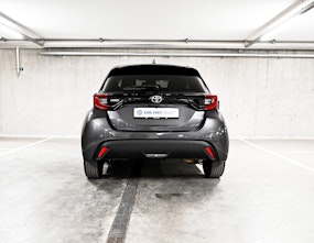 Vehicle image TOYOTA Yaris 1.5 VVT-iE Trend