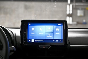 Vehicle image TOYOTA Yaris 1.5 VVT-i HSD Comfort