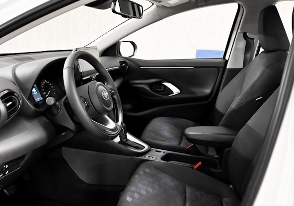 Vehicle image 2 Vehicle image 2