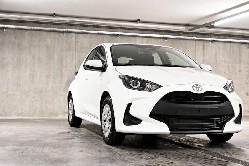 Vehicle image TOYOTA YARIS