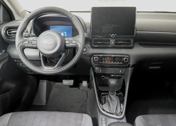 Vehicle image 8 Vehicle image 8