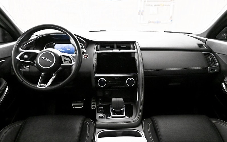 Vehicle image JAGUAR E-PACE