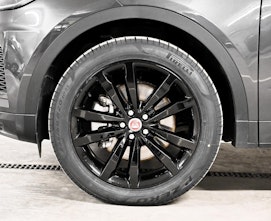 Vehicle image JAGUAR E-Pace 1.5 T 300e R-Dynamic SE AWD