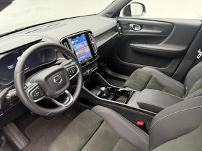 Vehicle image VOLVO XC40 P8 Twin Ultimate AWD