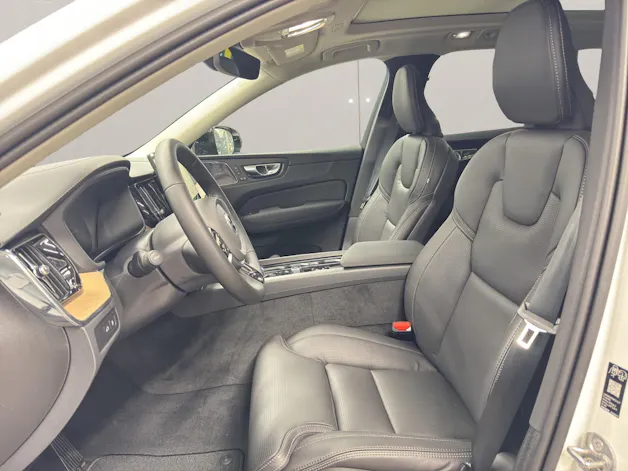 Volvo XC60 2.0 T8 TE Ultra Dark eAWD