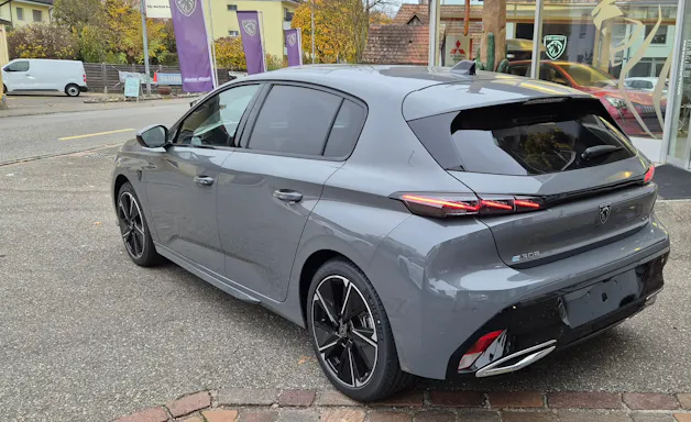 Peugeot 308 1.6 PHEV 195 GT SwissPrime Helvetia