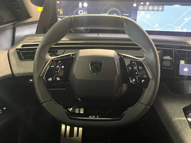 Peugeot 5008 145 Hybrid e-DCS6 GT