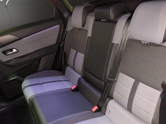 Vehicle image 7 Vehicle image 7