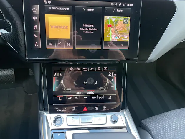 Audi e-tron 55 Sportback S Line Black Edition quattro