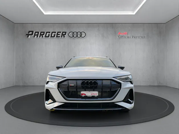 Audi e-tron 55 Sportback S Line Black Edition quattro