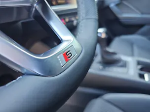Audi Q3 35 TFSI S line Attraction S-tronic