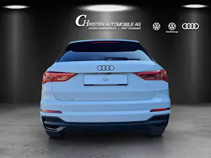 Audi Q3 35 TFSI S line Attraction S-tronic