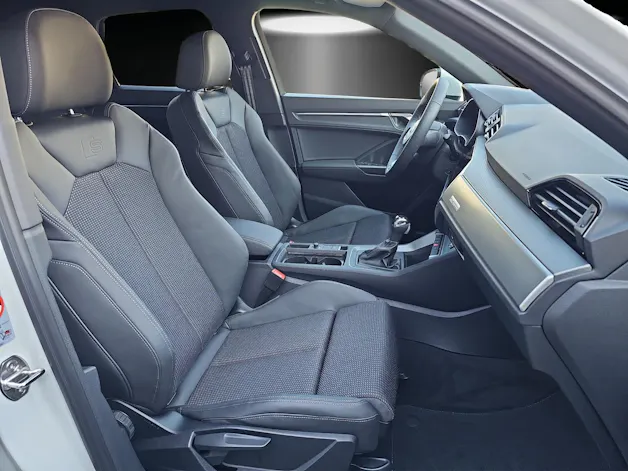 Audi Q3 35 TFSI S line Attraction S-tronic