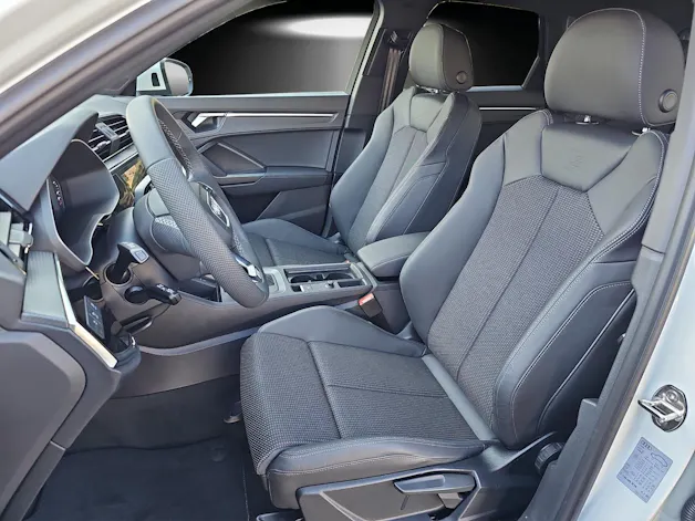 Audi Q3 35 TFSI S line Attraction S-tronic