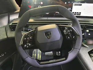 Peugeot 5008 145 Hybrid e-DCS6 GT