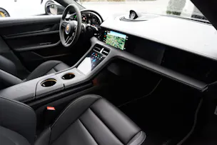 Porsche Taycan Turbo GT 104kWh