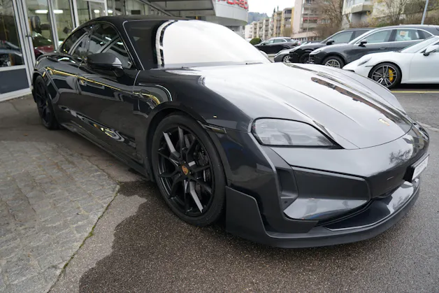 Porsche Taycan Turbo GT 104kWh